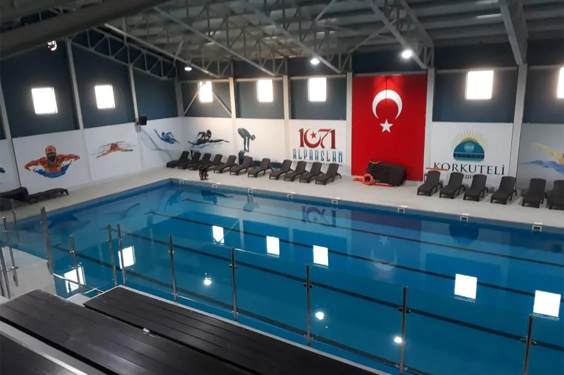 1071 Alparslan Yüzme Havuzu
