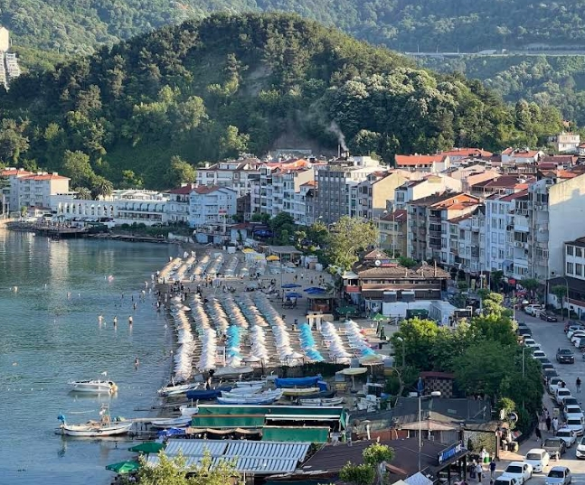 Amasra Büyük Liman Plajı - Fotoğraf 5
