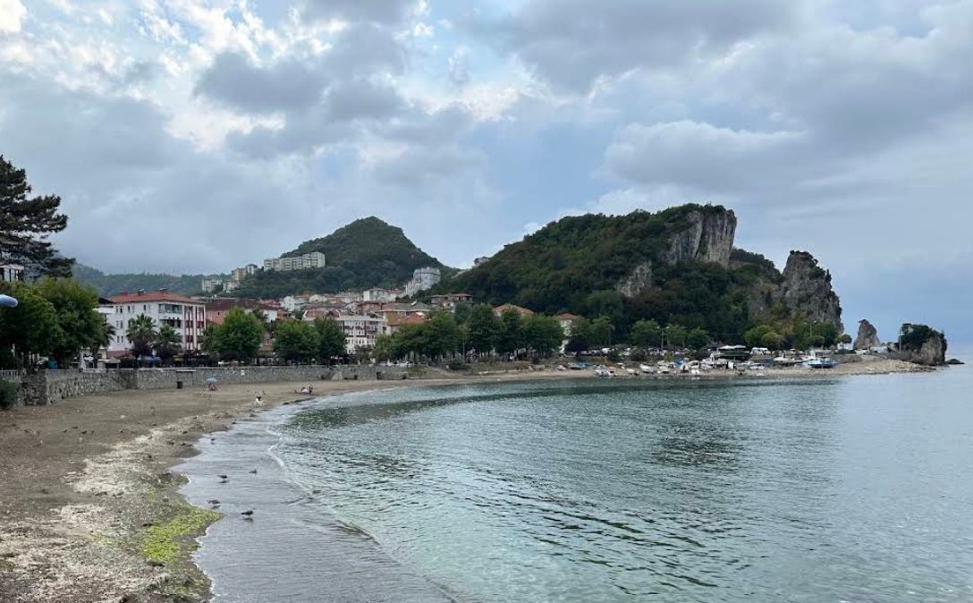Amasra Plajı (Küçük Liman) - Amasra - Bartın - Fotoğraf 2