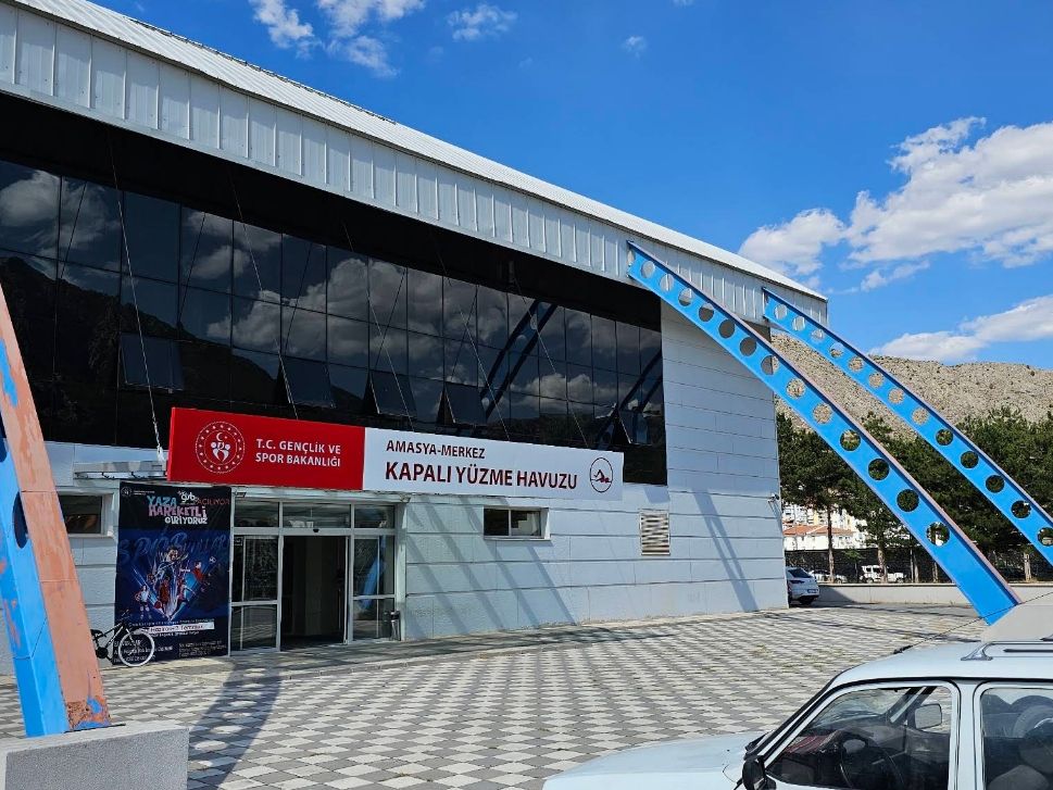 Amasya Yarı Olimpik Yüzme Havuzu - Merkez - Amasya - Fotoğraf 3