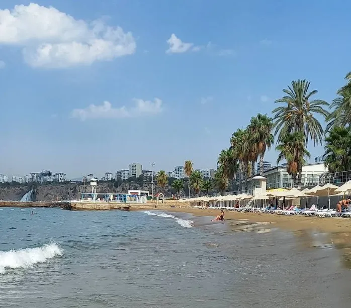 Antalya Karpuzkaldıran Plajı - Muratpaşa - Antalya - Fotoğraf 2