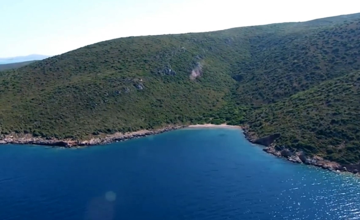 Çeşme Kara Ada - Fotoğraf 3