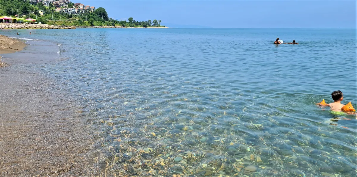 Gülyalı Mavi Dünya Plajı - Fotoğraf 5