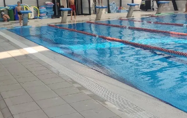 Kumluca Yarı Olimpik Yüzme Havuzu