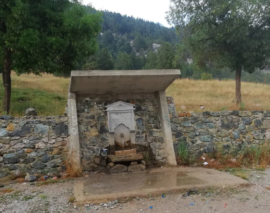 Şakiroğlu Çeşmesi