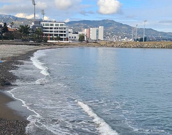 Trabzon Söğütlü Plajı - Fotoğraf 3