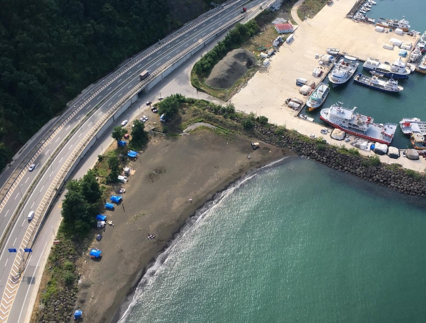 Trabzon Yoroz Plajı